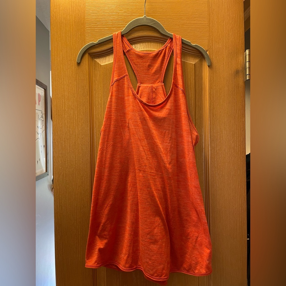 032 Lululemon orange racer back tank